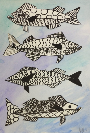 Рыбы в сетях линий