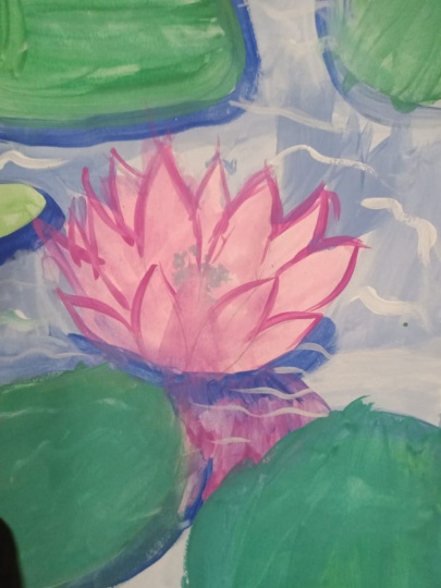 Цветок на пруду