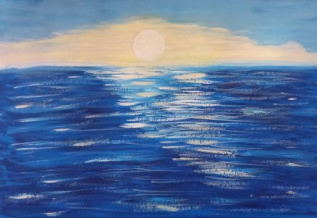 Морская гладь в лучах солнца 