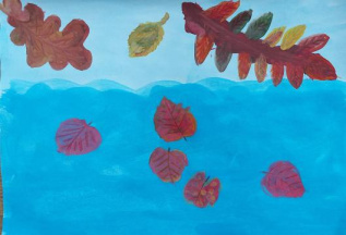 Листья на воде